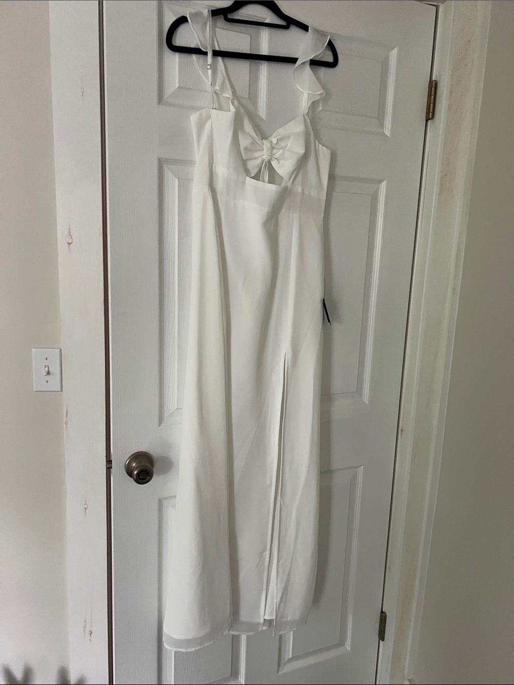 Lulu's White Bow-Front Maxi Dress